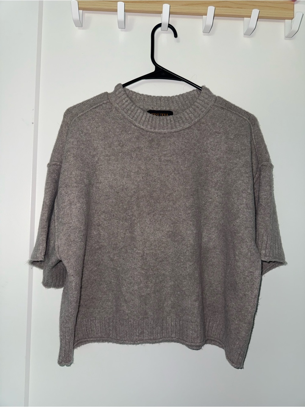 Truth Taupe Gray Short-Sleeve Crew Knit Sweater